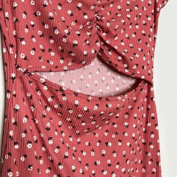 Jessica Simpson Pink Floral Dress - Picture 7 of 10